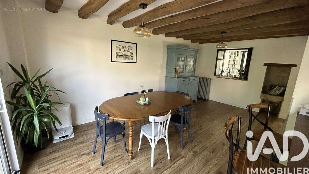 Photo 8 - Maison à LA VILLE-AUX-DAMES