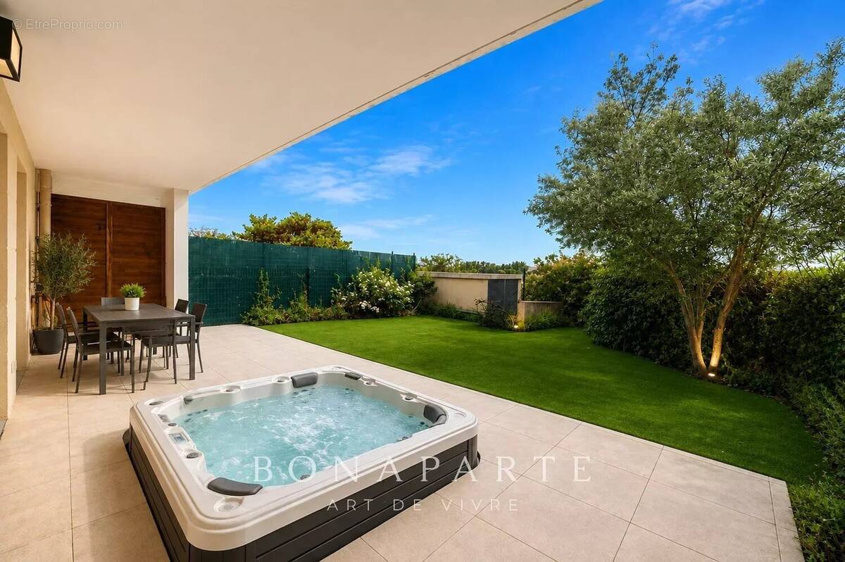 Appartement à AIX-EN-PROVENCE