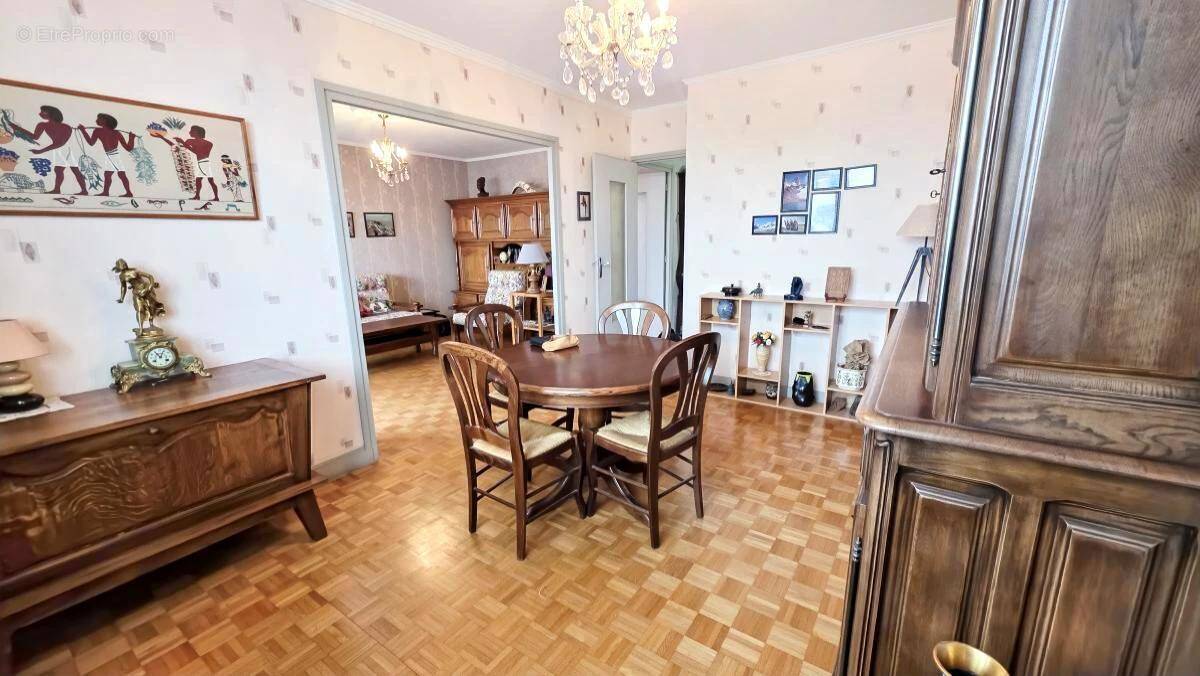 Appartement à VILLEURBANNE