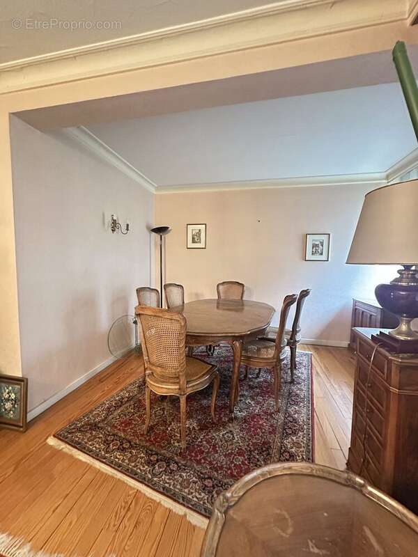 Appartement à SAINT-ETIENNE