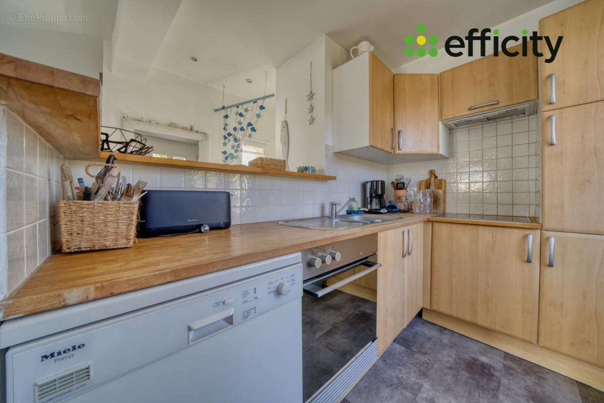 Appartement à SAINT-MARTIN-DE-RE