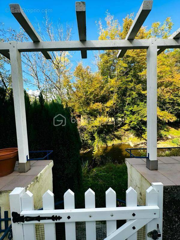 Maison à VRIGNE-AUX-BOIS