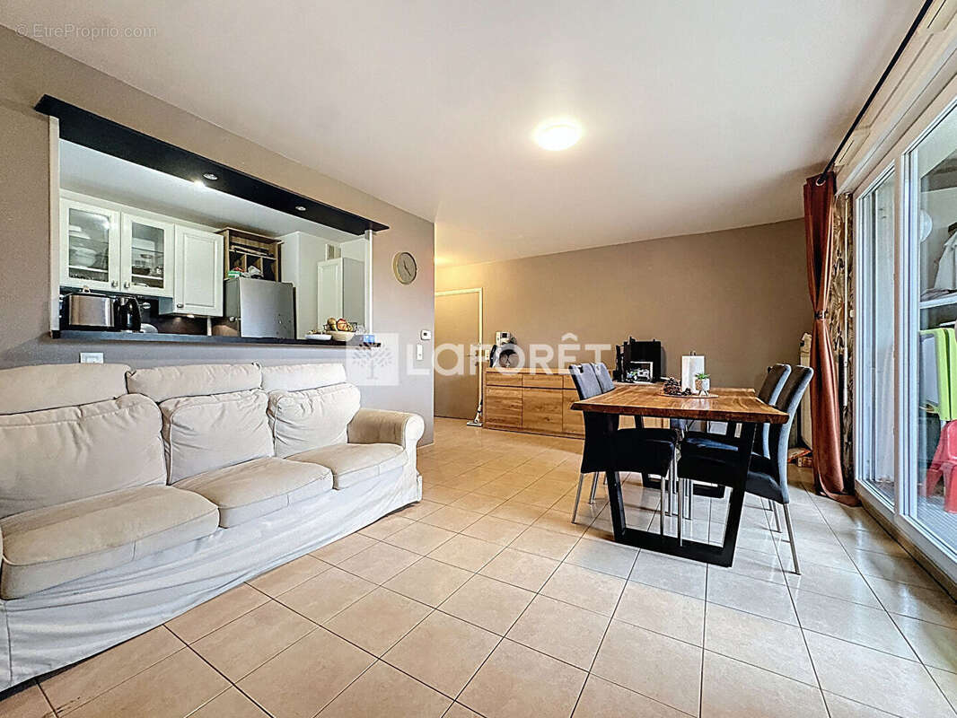 Appartement à LIEUSAINT