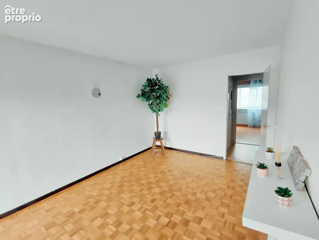 Aubenas - appartement 3 pieces 66m2 - photo 2