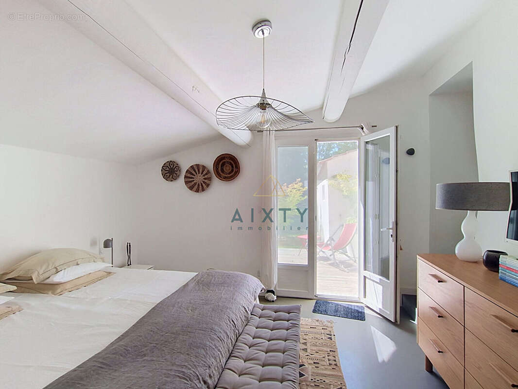 Propriété contemporaine d'exception à 20 minutes d'Aix en Provence - photo 11