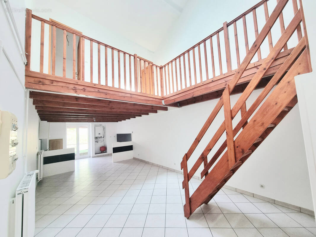Appartement 120 m2 avec jardin - photo 3