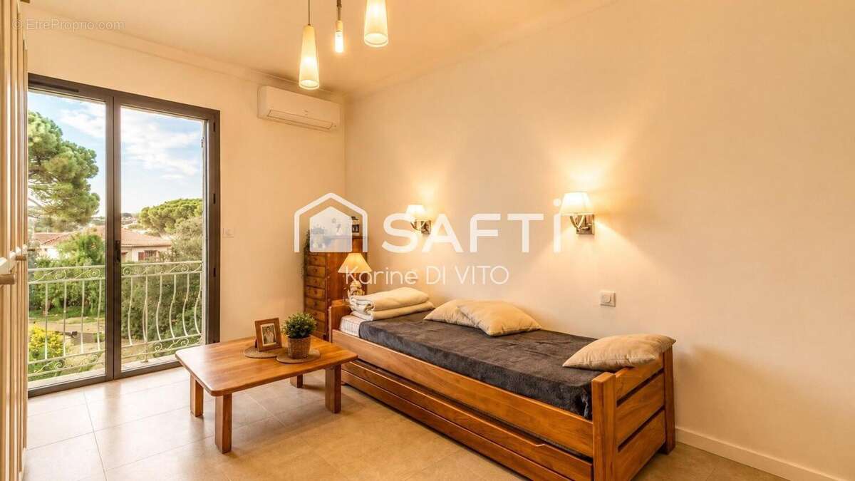 Maison 149 m² à Sainte-Maxime  - photo 7