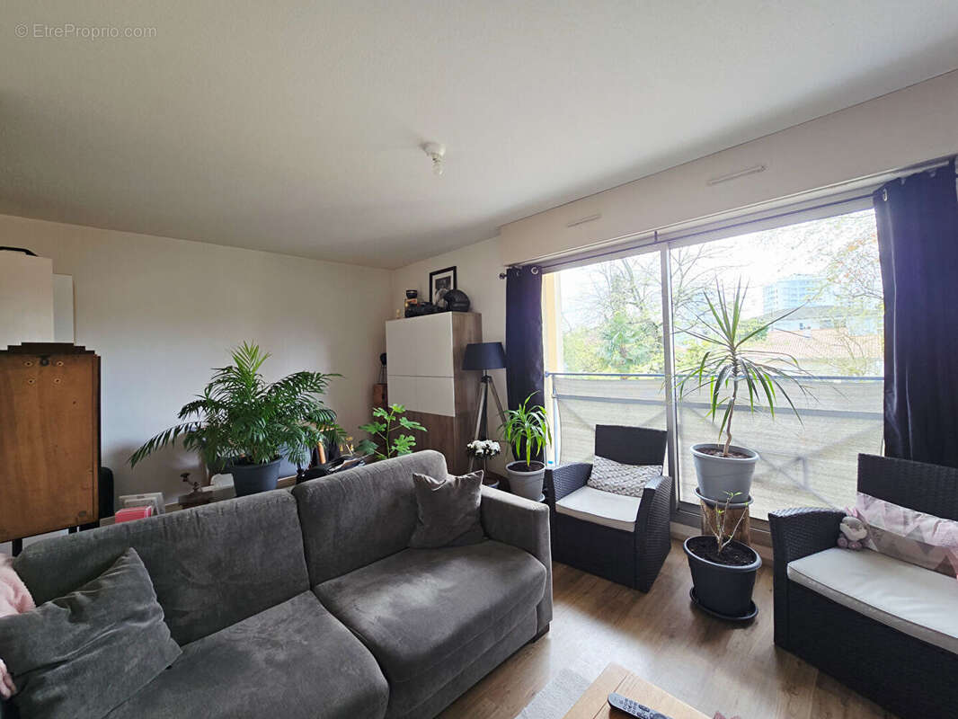 Appartement à MERIGNAC