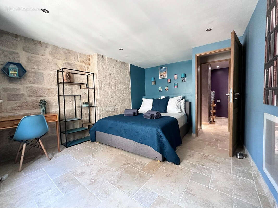 Centre Uzès. Très charmant appart meublé 2 chambres à 100 mètres de la Place aux Herbes - photo 3