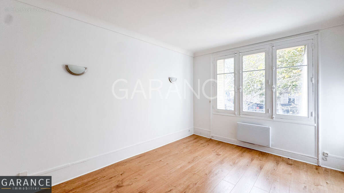 Appartement à PARIS-12E
