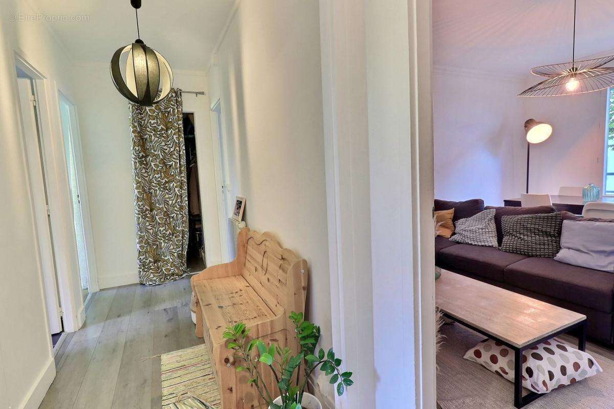 Appartement à BOUGIVAL