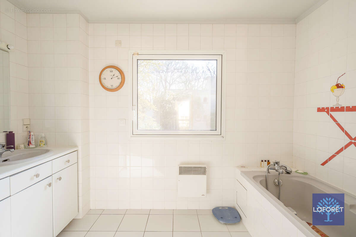 Maison à LES PAVILLONS-SOUS-BOIS