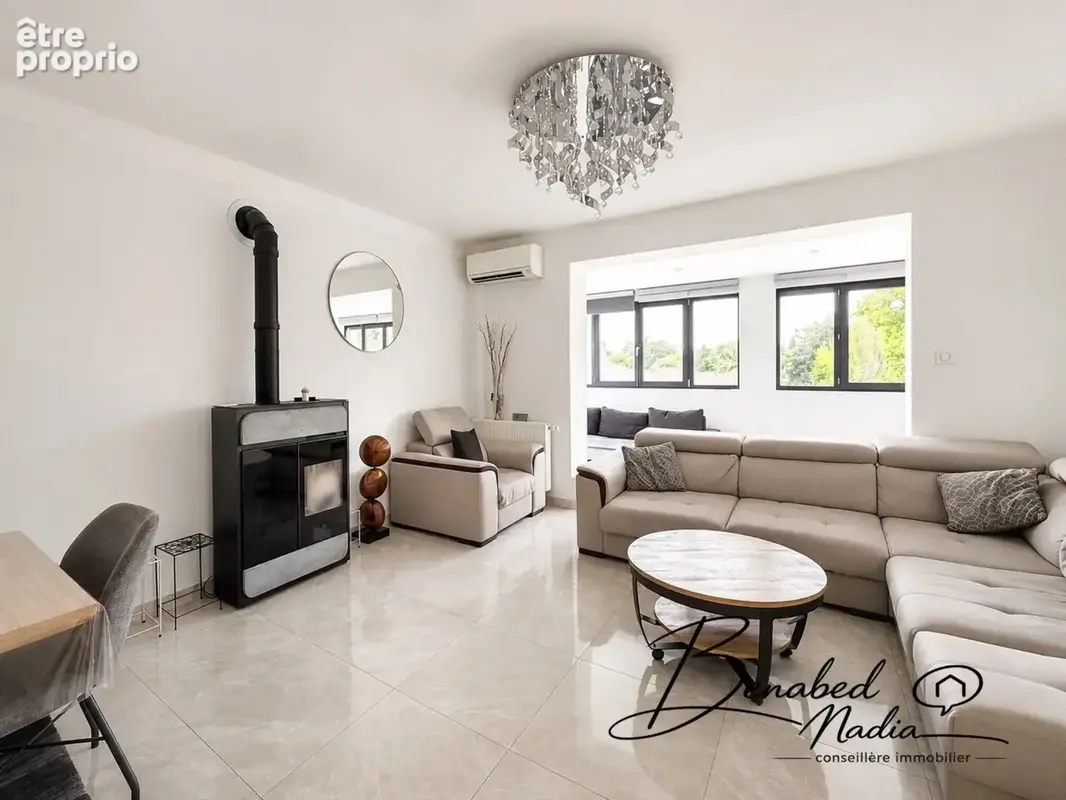 Maison à vendre 9 pièces FEYZIN (69) - photo 7