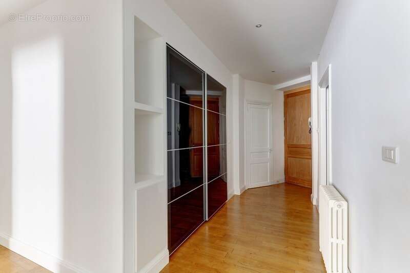 Appartement familial de caractère de 107,69 m² – 4 pièces – Clermont-Ferrand (63) – Secteur Massillon - photo 8
