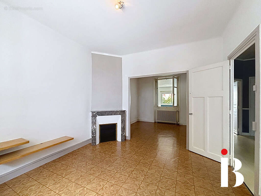 Maison Nantes DOULON -CHALATRE 112 m² jardin au calme - photo 3