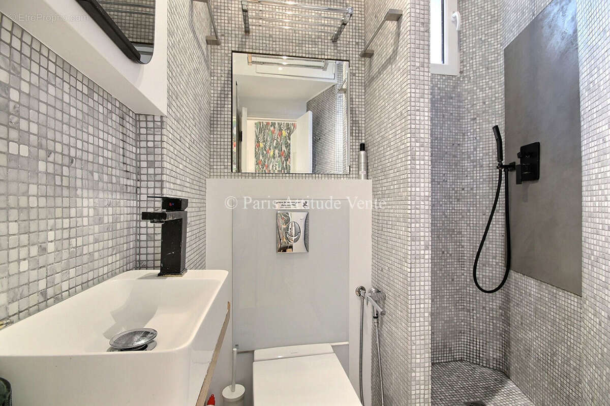 Appartement à PARIS-7E