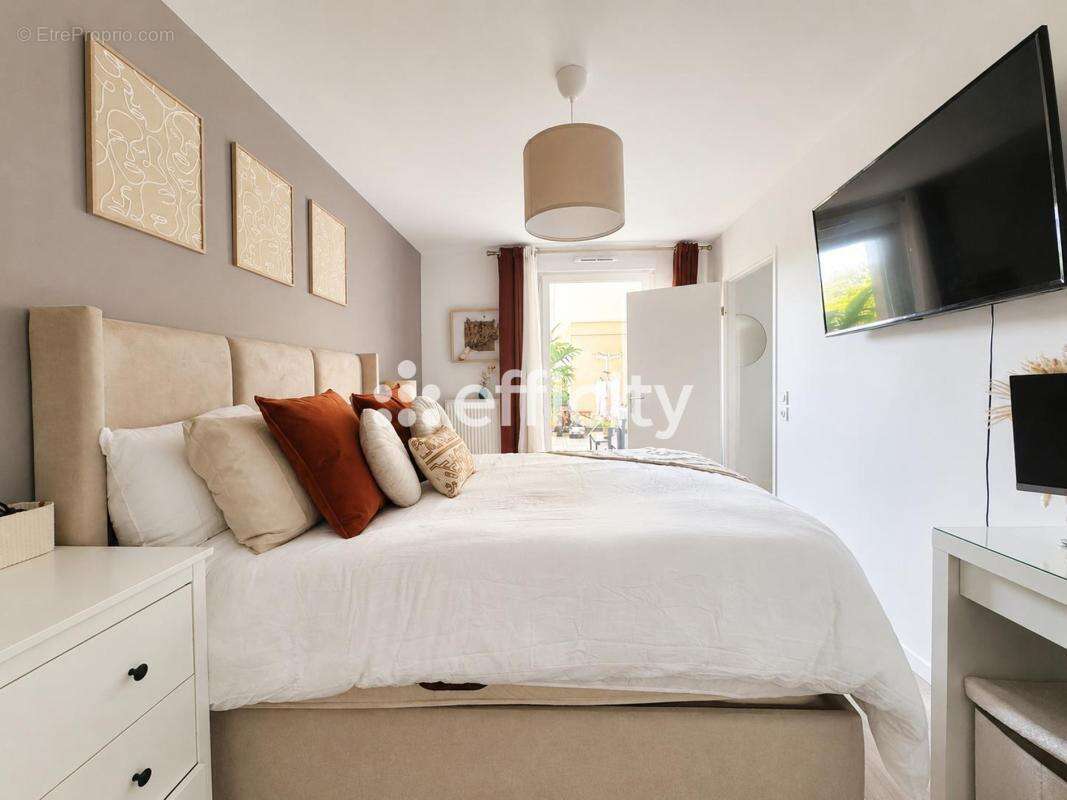 Appartement à COLOMBES