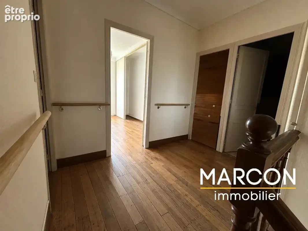 Maison de charme avec grand terrain - photo 8