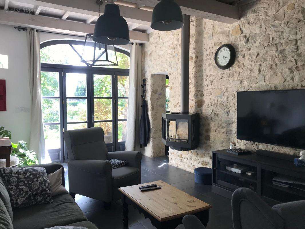 Maison à VAISON-LA-ROMAINE