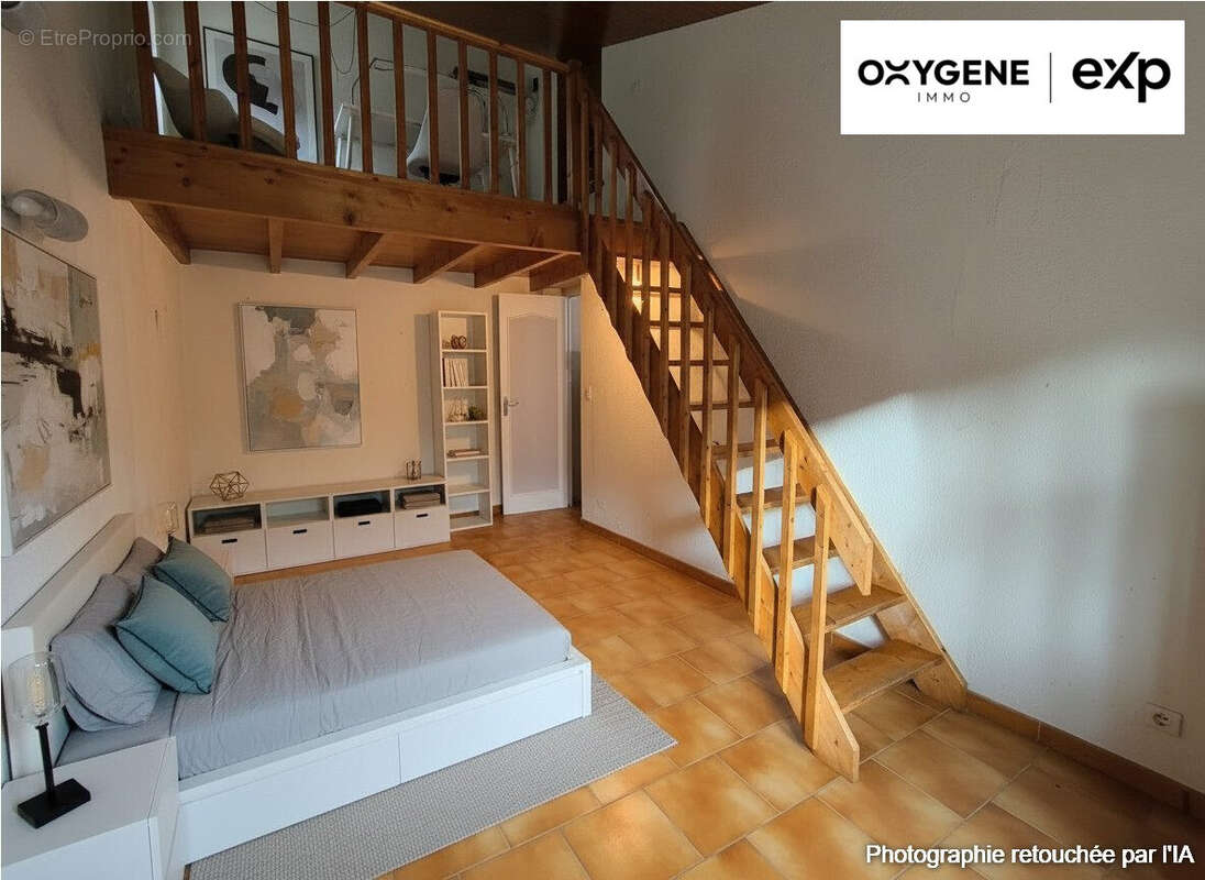 Maison 115 m² à Reynes  - photo 4
