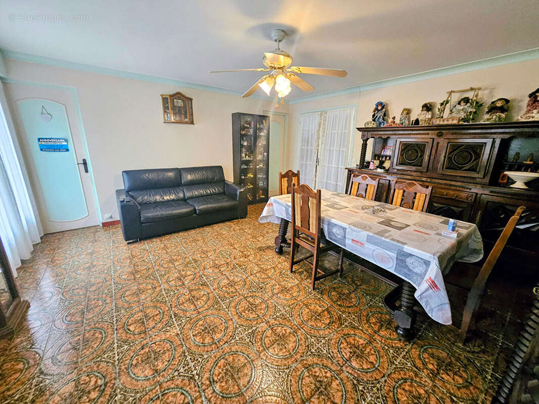 Maison à TREMBLAY-EN-FRANCE