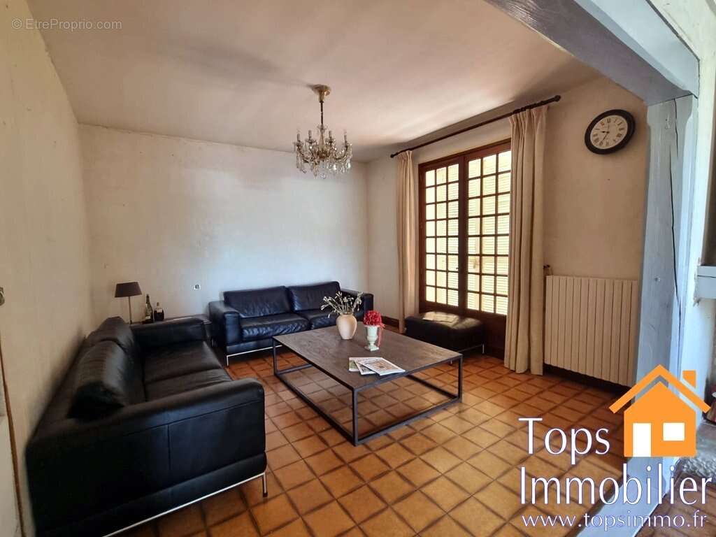 Maison à VILLEFRANCHE-DE-ROUERGUE