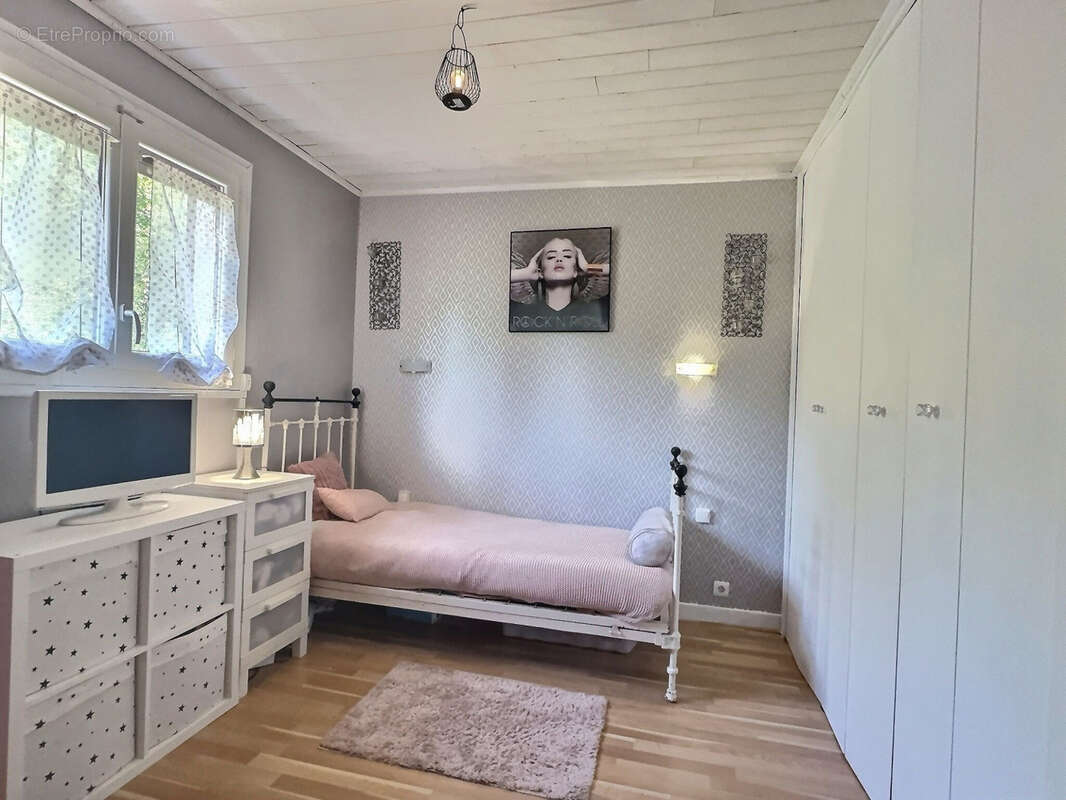 Maison à COURCOURONNES