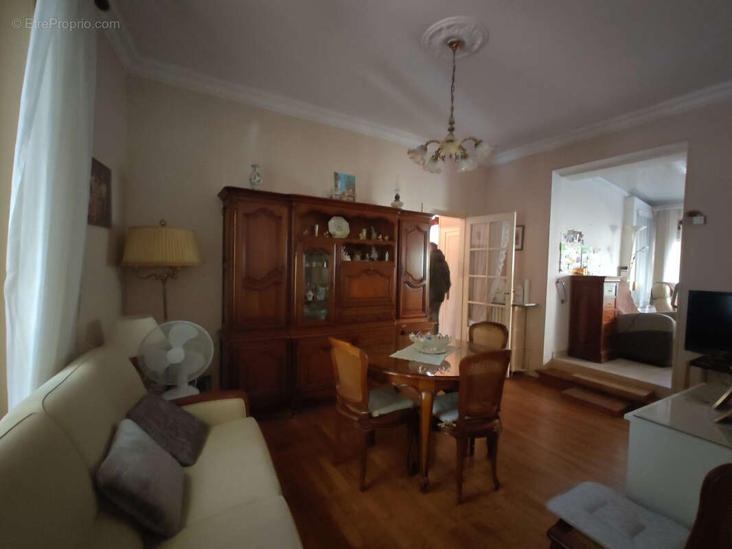 Maison à VERSAILLES