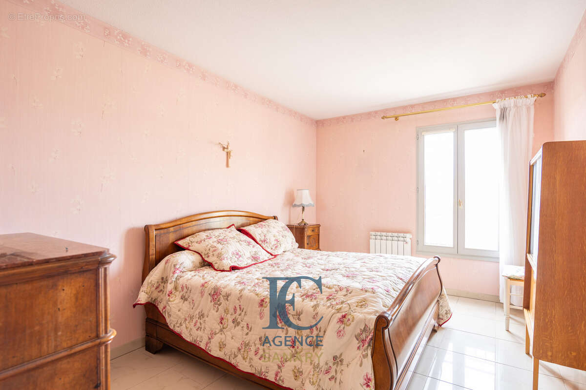 Appartement à SANARY-SUR-MER