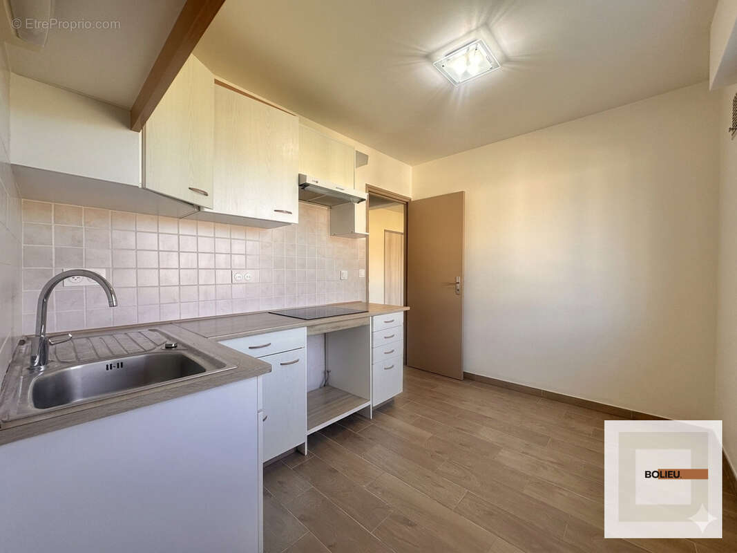 Appartement à AMBILLY