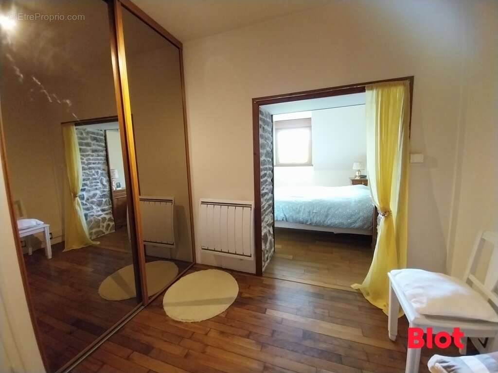 Maison à LA VICOMTE-SUR-RANCE