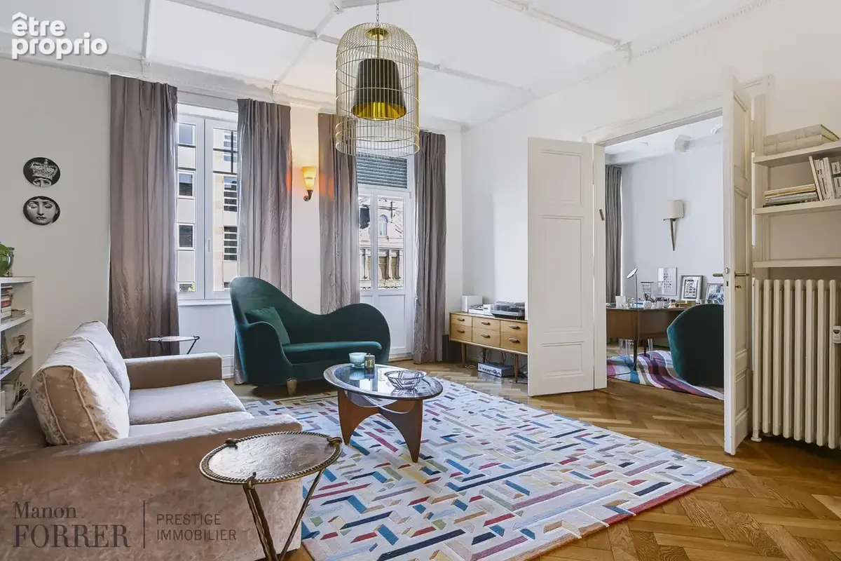 À VENDRE ! Appartement 5 pièces situé dans un immeuble en pierre de taille   135,86 m2 - photo 3