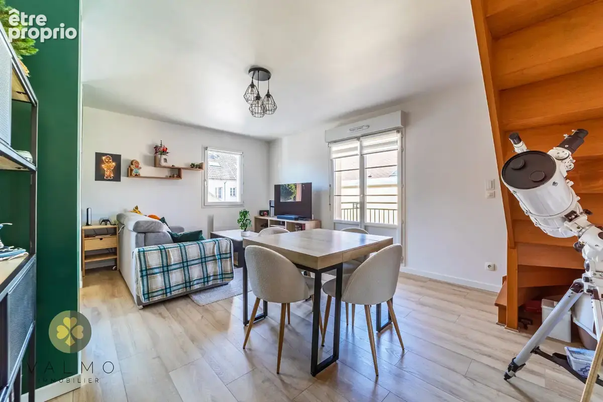 Hyper centre la queue-les-yvelines appartement/duplex f3 + 2 places parkings - photo 5