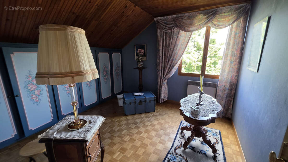 Maison à TREMBLAY-EN-FRANCE