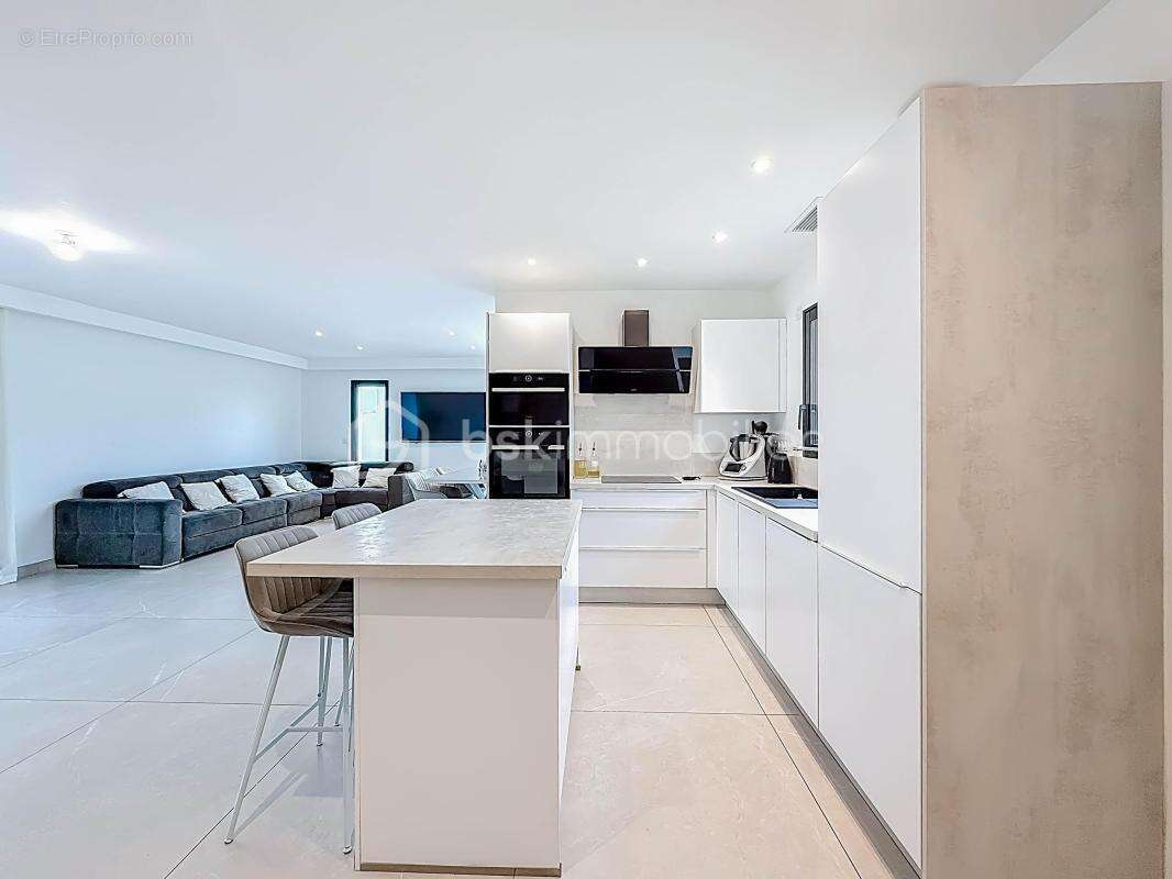 Maison à MONTARNAUD