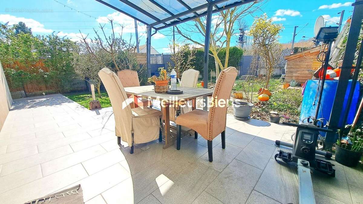 Maison à BUTRY-SUR-OISE