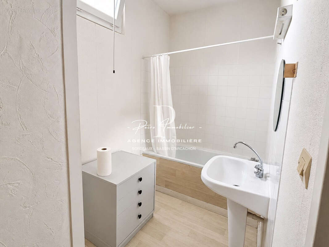 Appartement 29 m² à Bordeaux  - photo 4