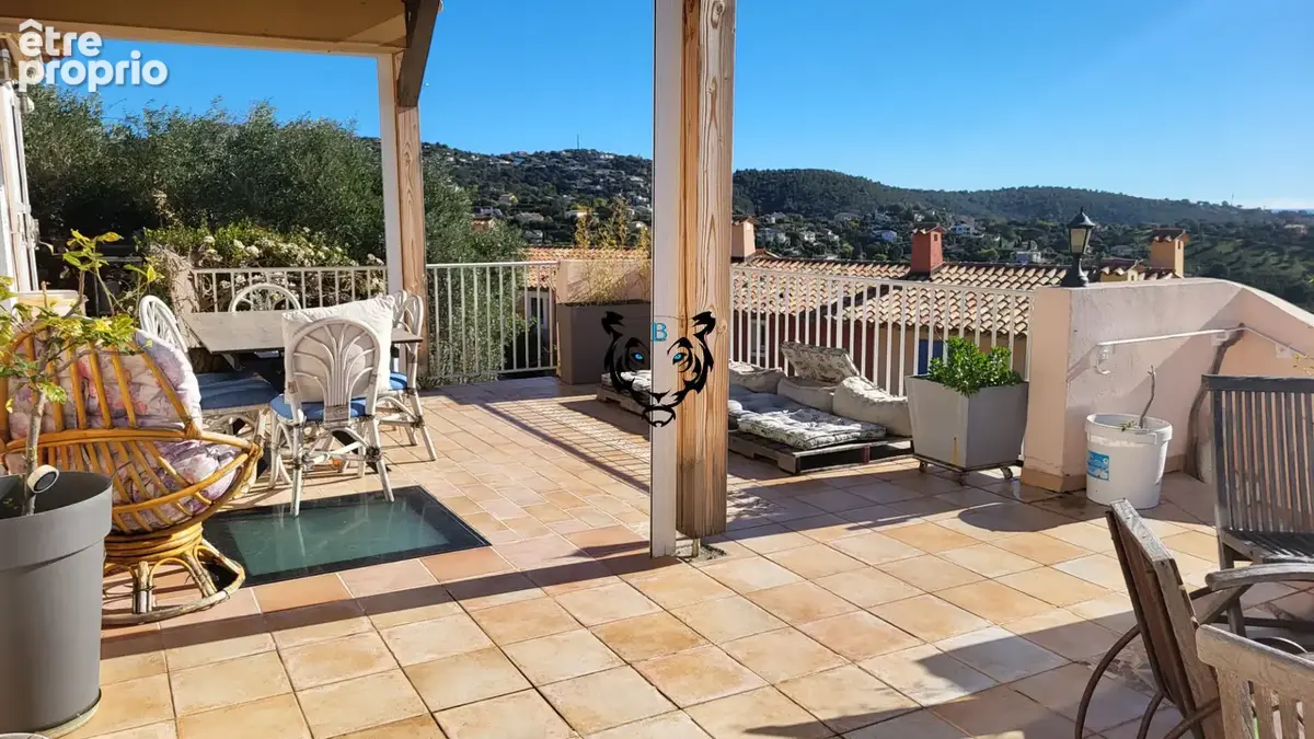 Maison Les Issambres 5 pièce(s) 100 m2 VUE MER PANORAMIQUE - photo 14