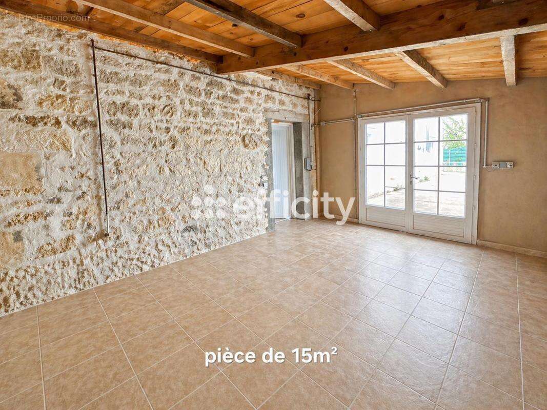 Maison à RETAUD