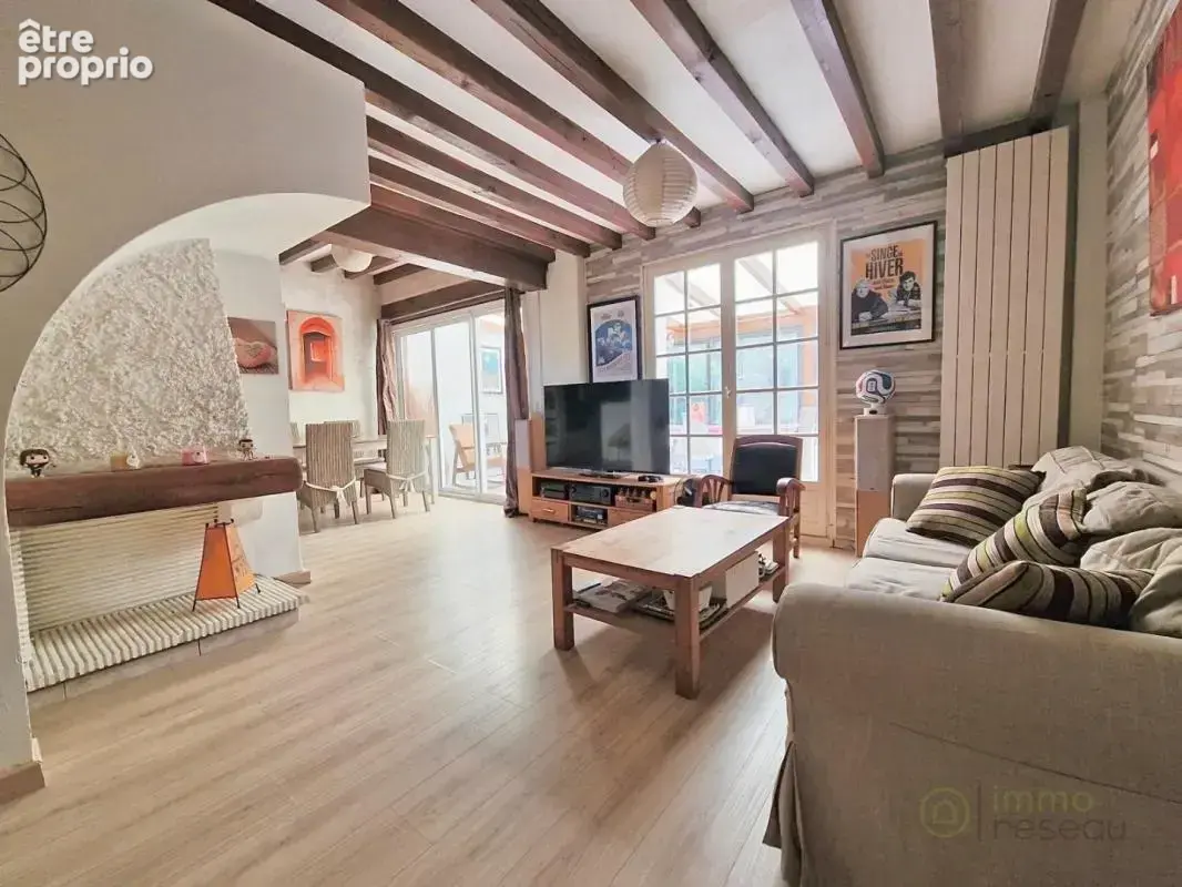 Maison 6 pièces 127 m² à vendre à Ozoir-La-Ferriere (77330) - photo 3