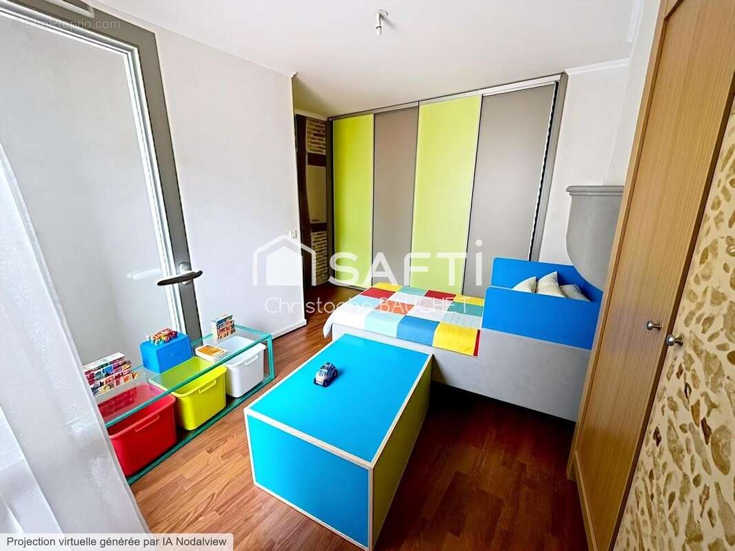 Photo 7