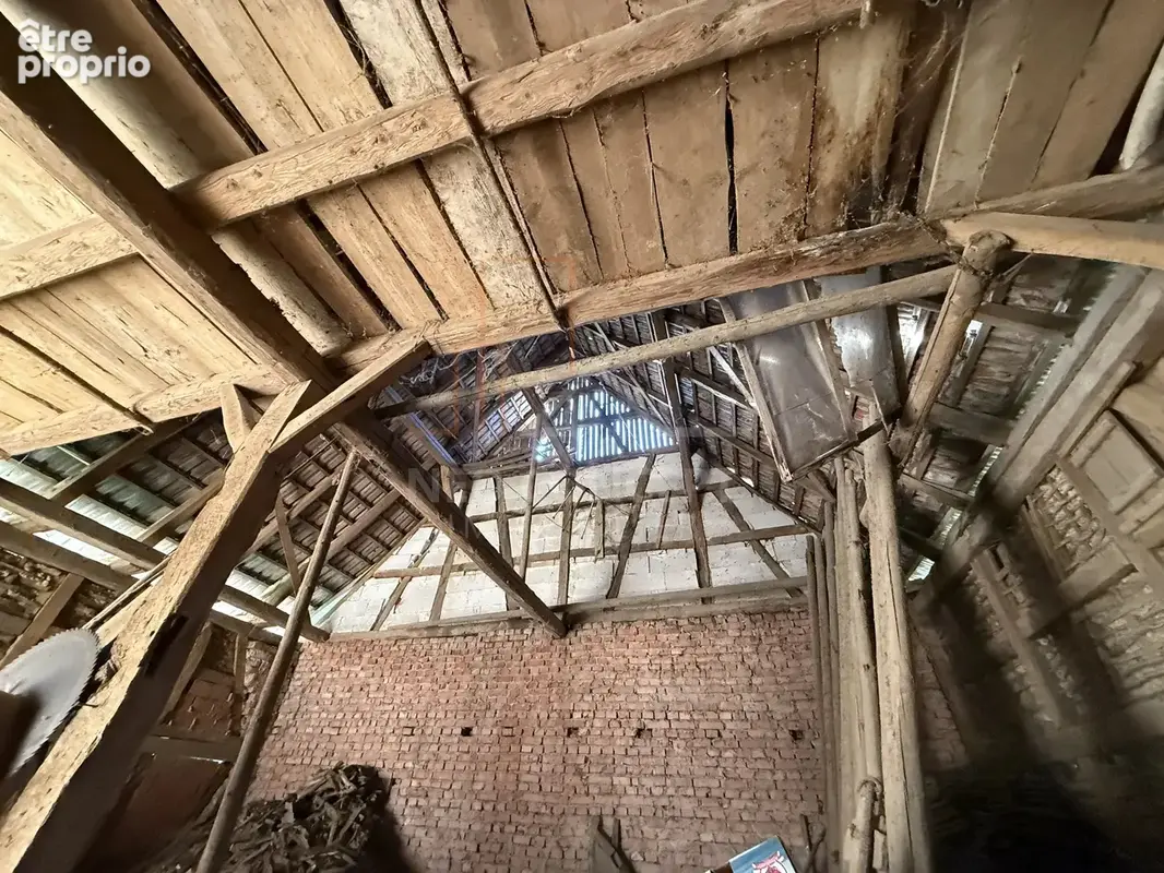 Charmante maison alsacienne avec dépendances sur 59 ares de terrain à rénover - photo 10