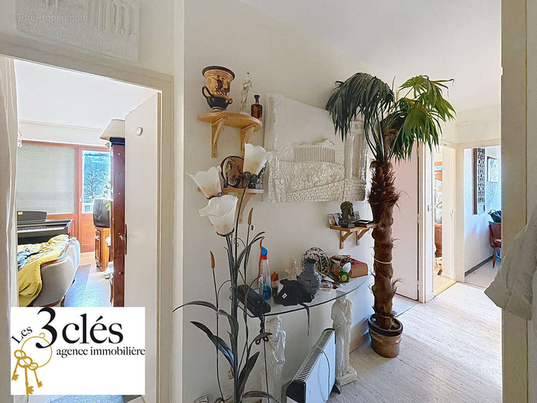 Appartement à JACOB-BELLECOMBETTE