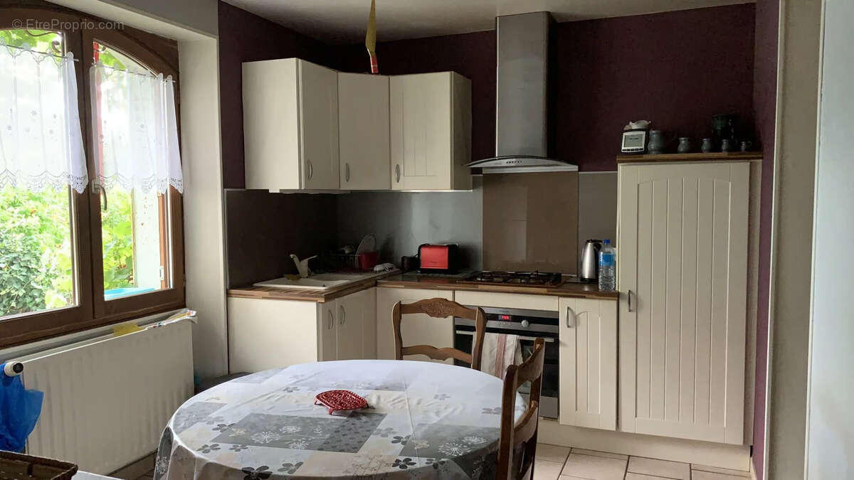 Maison à SAINT-GAULTIER