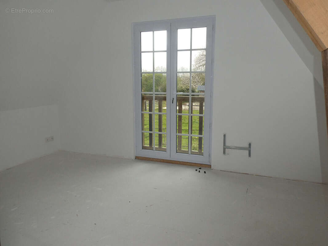 Maison à PONT-L'EVEQUE