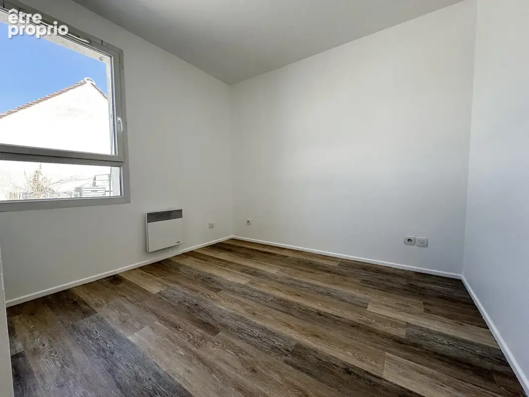 SURVILLIERS Appartement de 3 pièces de 71 m2 habitable avec terrasse de 60 m2 - photo 7