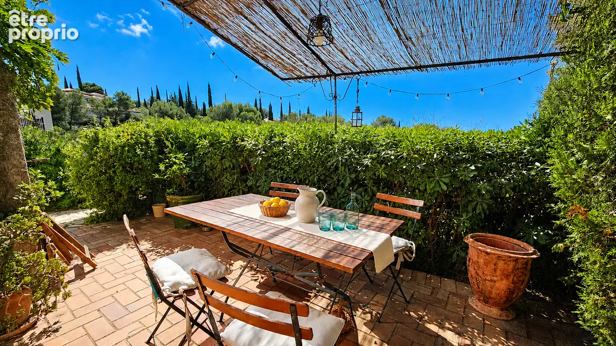 Bastidon provencal a vendre a agay avec vue mer et jardin - photo 7