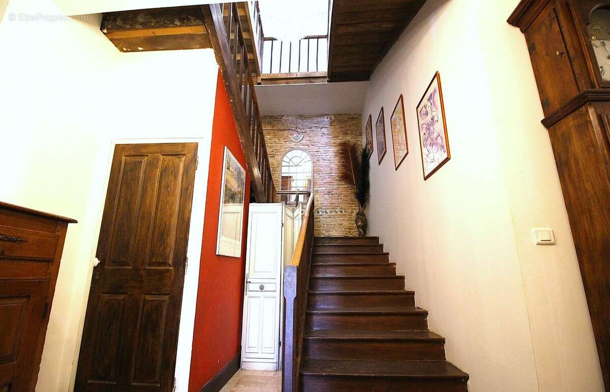 Maison à MERLES