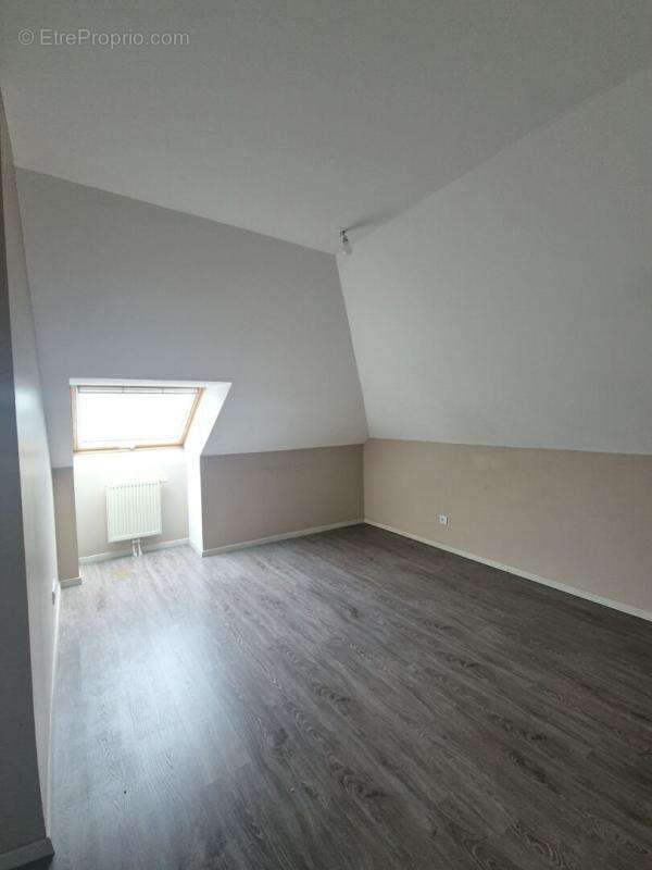 Appartement à CREPY-EN-VALOIS