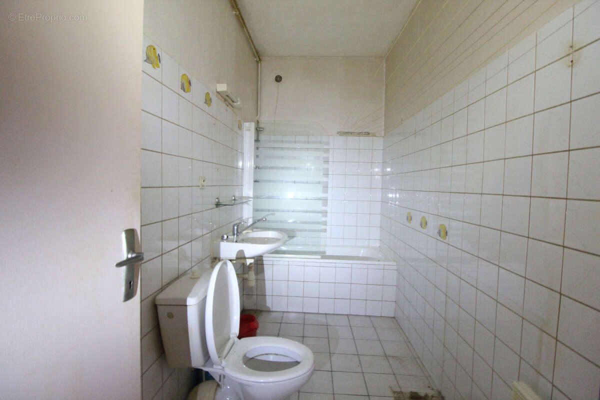 Maison à ROQUEFORT-SUR-SOULZON